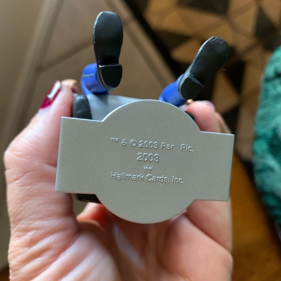 Hallmark Star Trek Ornament - Picture 3 of 10